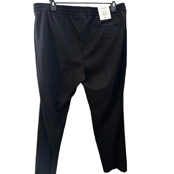 NWT H&M Slim Fit Black Pants w/Pockets & Stretch Waist  XXL - Picture 1 of 8